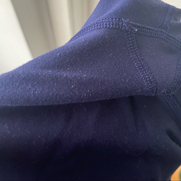 Navy Lululemon full-length leggings (size 4) - Picture 3 of 5